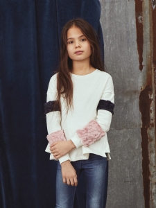 NKFOLISE SWEATSHIRT VIT MED PÄLS